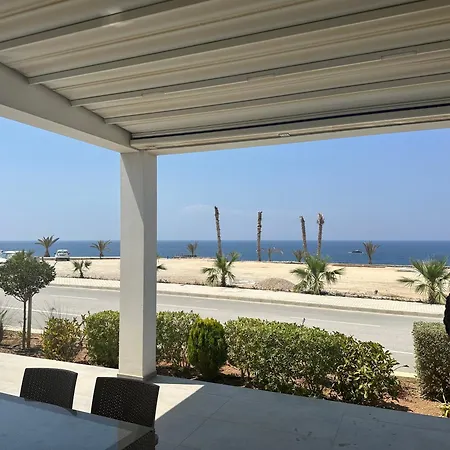 The Cove C2 Esentepe Penthouse 2 Yatak Odali קיירניה